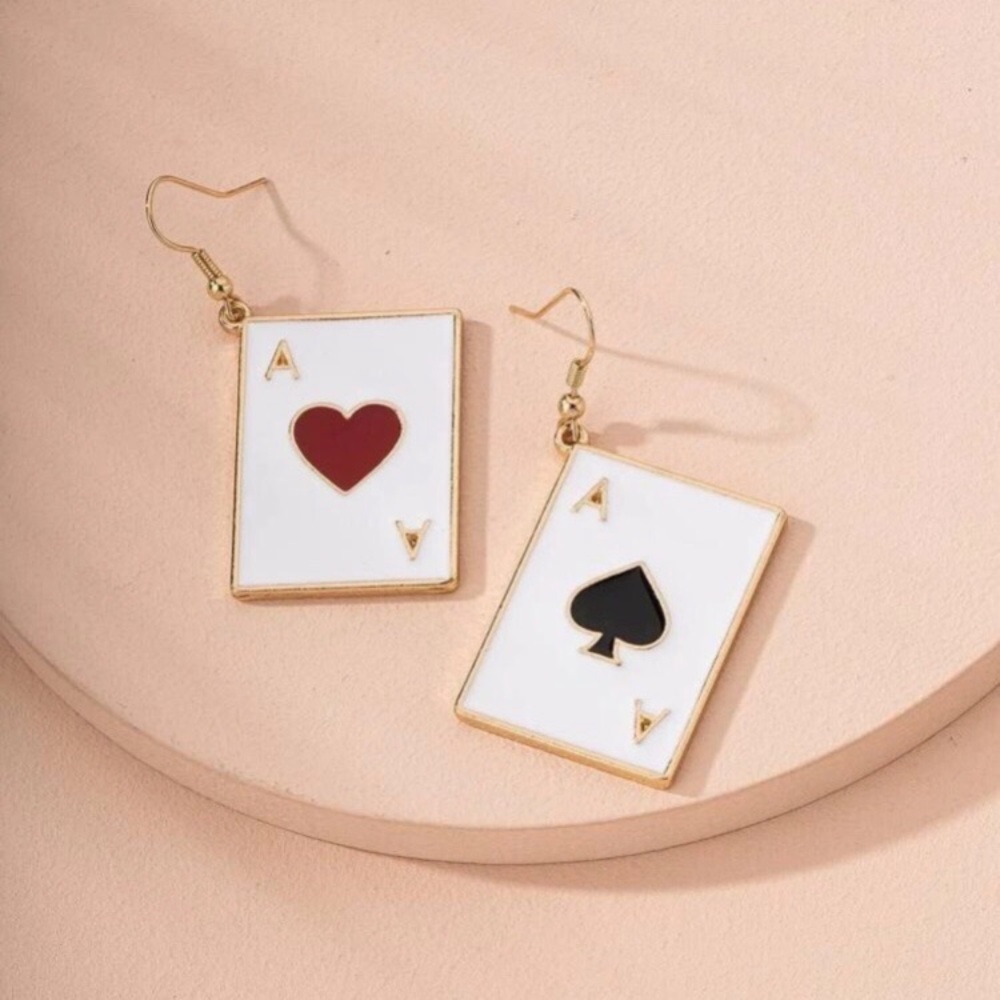 ♠️ ❤️Last Pair Of Mismatched Ace Playing Card Drop ♠️♥️